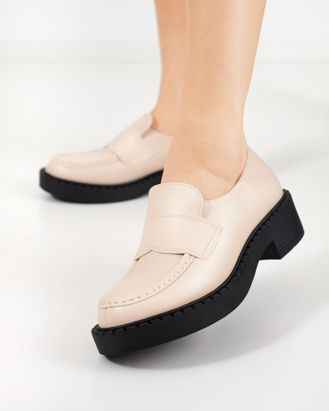 Beige women's eco-leather shoes Giomre - Footwear