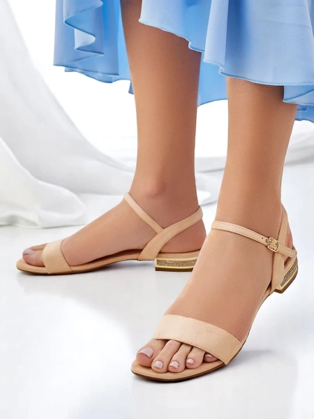 Royalfashion sieviešu plakanās sandaļas Aronies