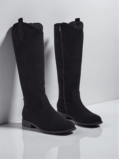 Lavish ladies' eco-suede boots on a heel Zamerre