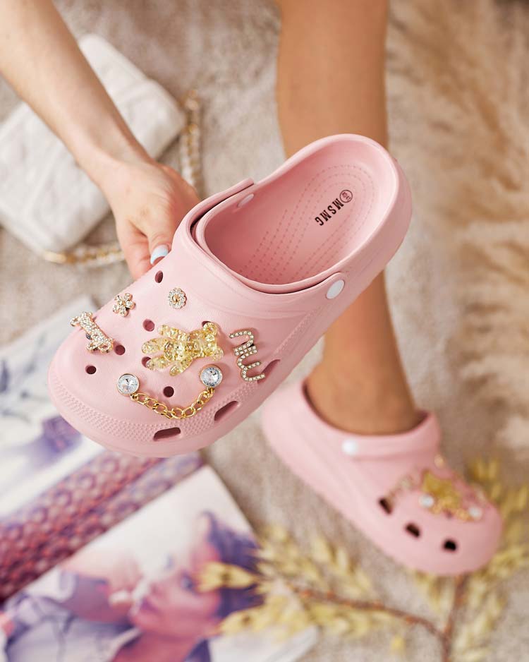 Royalfashion Sieviešu gumijas čības ar Fescas ornamentiem