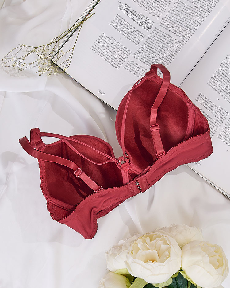 Royalfashion Women's bra with decorative straps