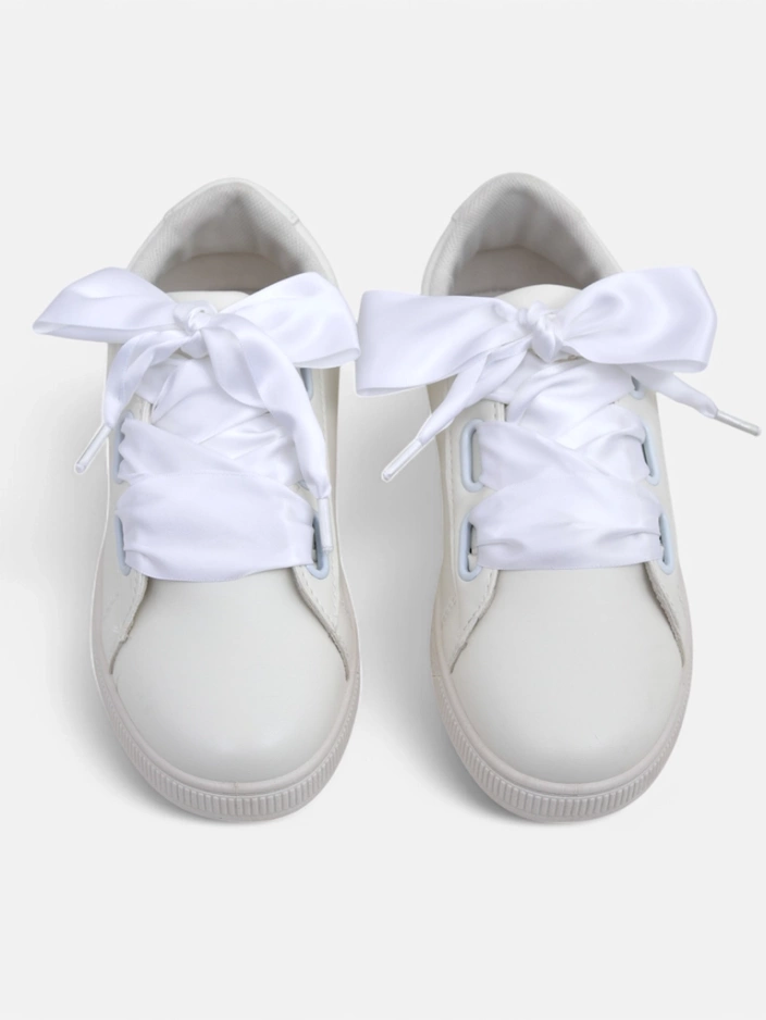 Royalfashion sieviešu ekokožas sporta apavi ar dekoratīvām šņorēm Etti