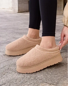 светло-коричневый