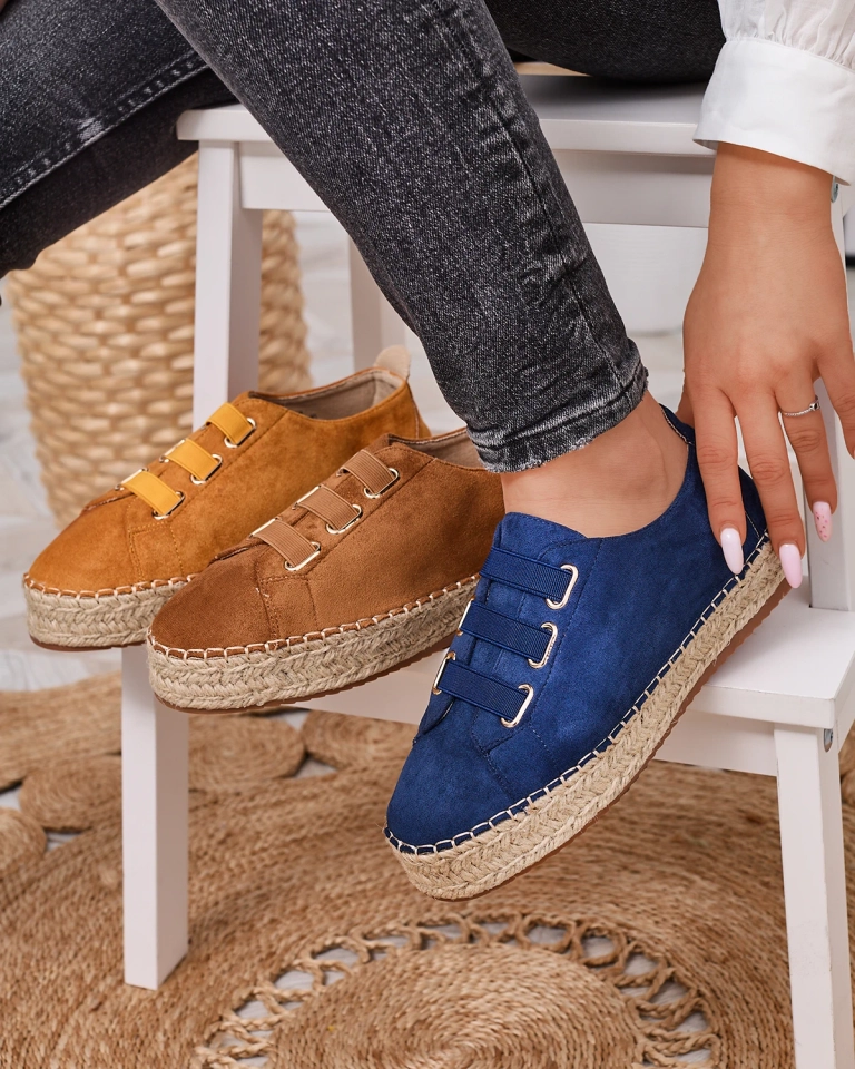 Горчичные женские спортивные кроссовки Alener - Обувь