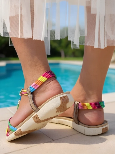 Royalfashion Sieviešu sandales ar dekorācijām Veve