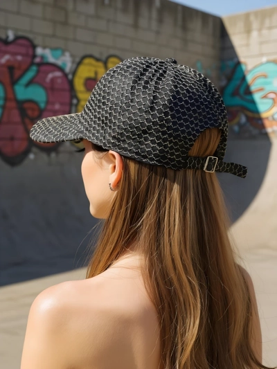 Royalfashion Shine Stitch cepure