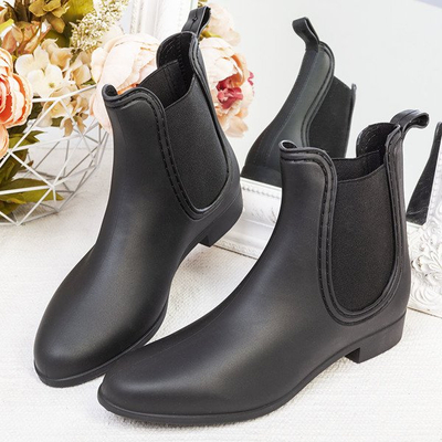 Black low boots with almond toe Bergen - Footwear 1