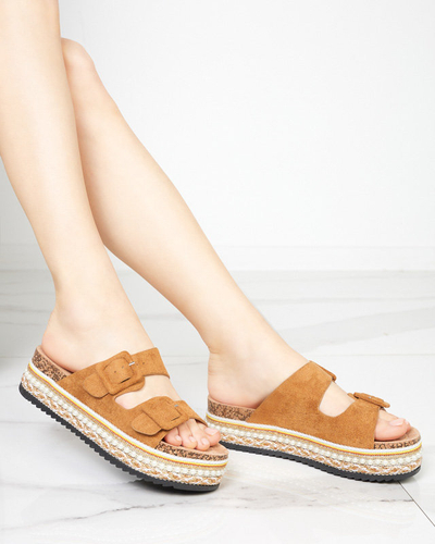 Women's camel slippers on a thick Carisno sole - Footwear