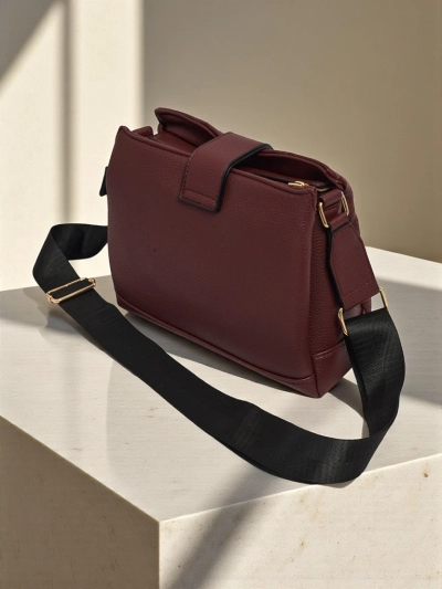 Väike tepitud Cinder Loom öko-nahast käekott