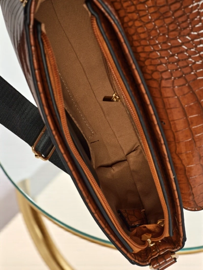 Kiiltäväpintainen pieni naisten eko nahkalaukku Panthere Mist