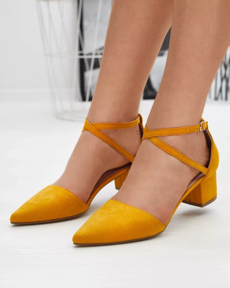 Women's mustard sandals on a post Crisco - Footwear