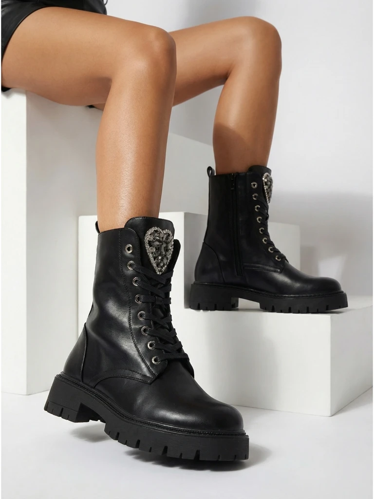 Luna Women's Black Leather Elegant Autumn Boots