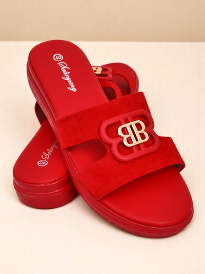 Royalfashion Женские шлепанцы на плоской подошве ChicStep