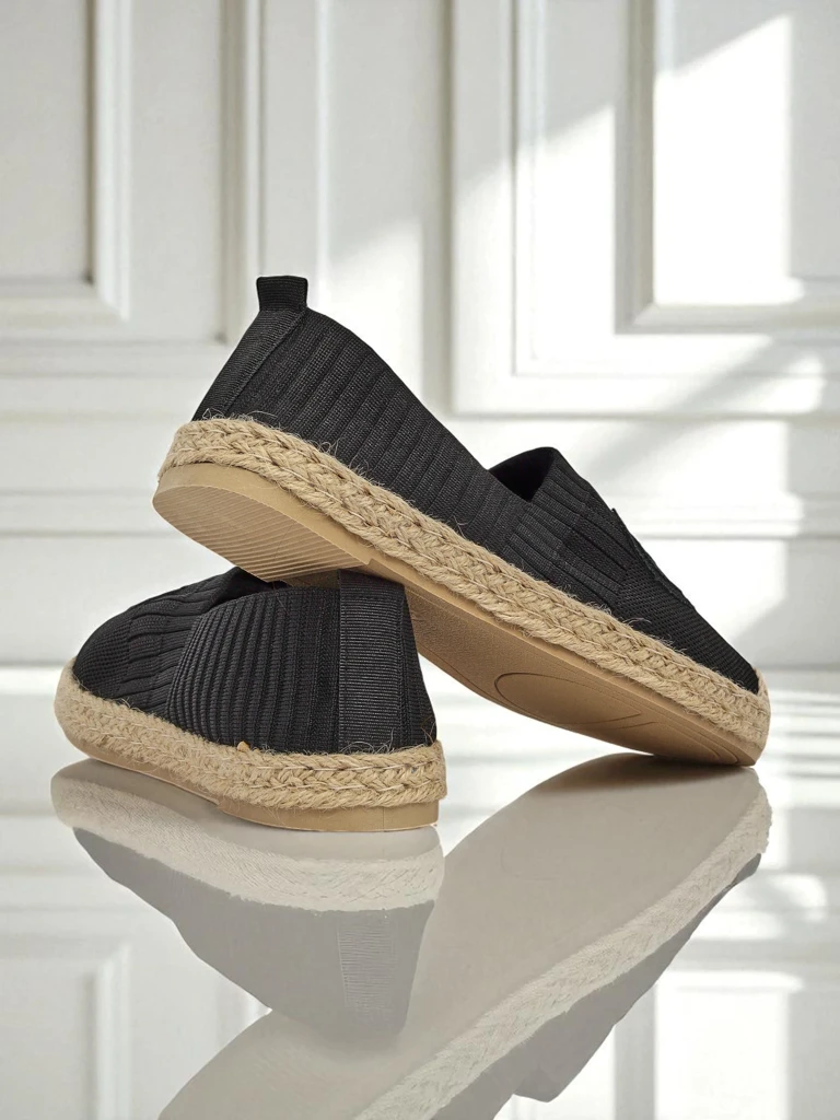 Naisten mustat Atena-espadrillet – litteä korko, ekologinen mokkanahka
