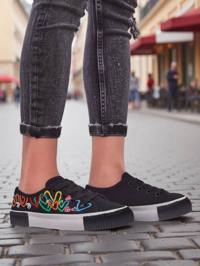 Royalfashion Women's sneakers with print Sercess