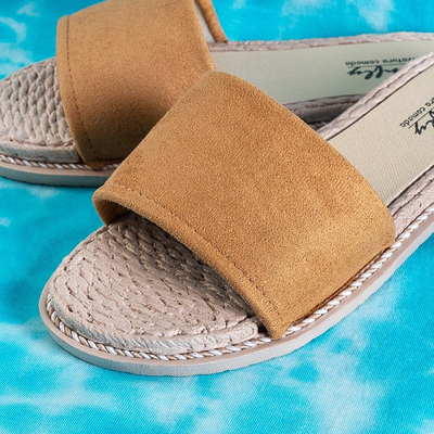 Коричневые женские шлепанцы Ysia