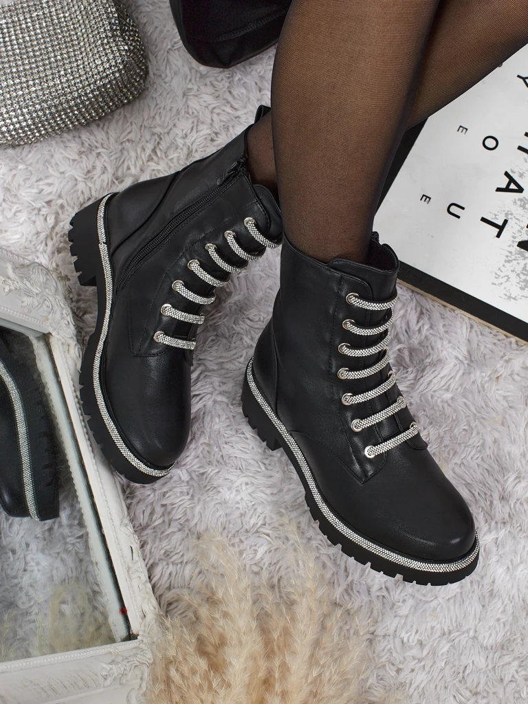 Eco-leather laced women's ankle boots Lunara