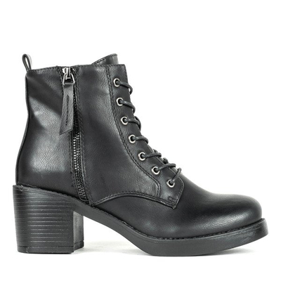 Black ankle boots on a higher post Fanilla - Shoes