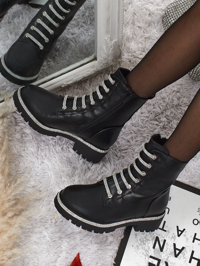 Eco-leather laced women's ankle boots Lunara