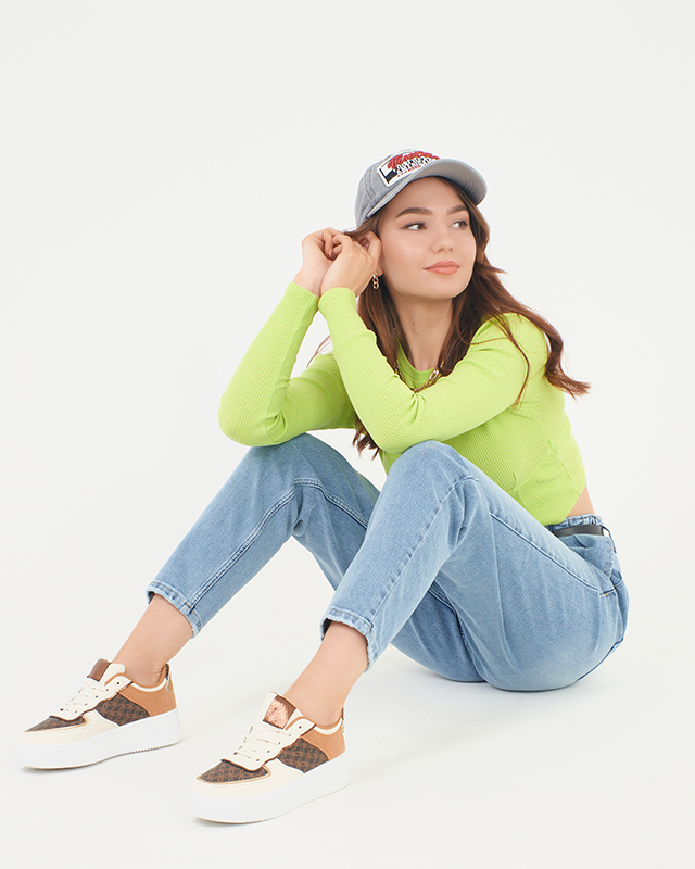 Blue women's mom jeans - Clothing