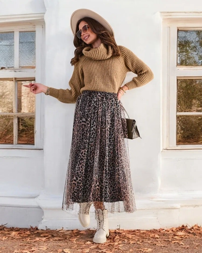 Royalfashion Patterned women's midi skirt with tulle