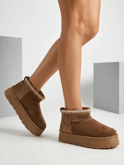 Royalfashion Women's short boots a'la snow boots Xoalla