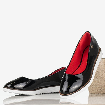 Black and red lacquered women's ballerinas Mersbels - Footwear