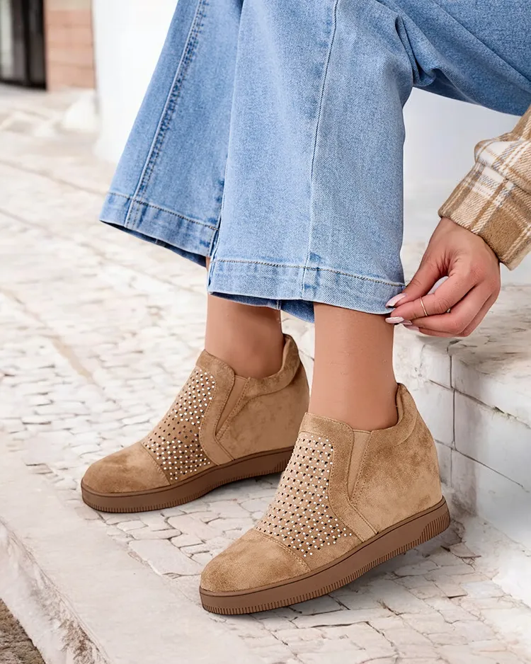 Royalfashion Sieviešu sporta apavi uz enkura Entess