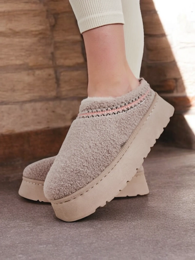 Royalfashion Short women's snow boots a'la snowshoes Esel