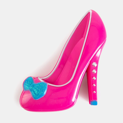 A set of cosmetics for a girl - Toys