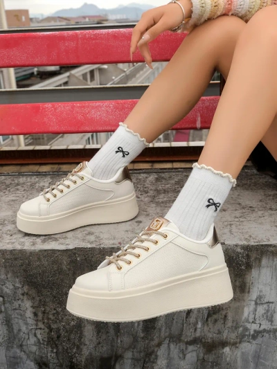 Royalfashion Женские спортивные кроссовки с декоративными шнурками Eone