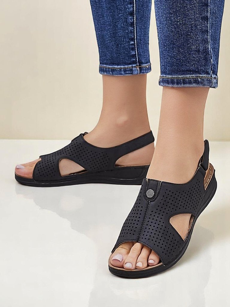 Royalfashion Sieviešu sandales ar izgriezumiem Leminni