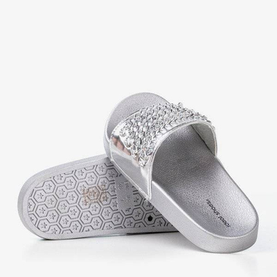 OUTLET Silver slippers with a chain Slivien - Footwear