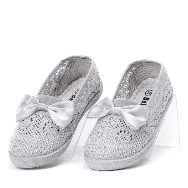 OUTLET Gray girls' sneakers with a satin bow Sugar Boomb - Footwear