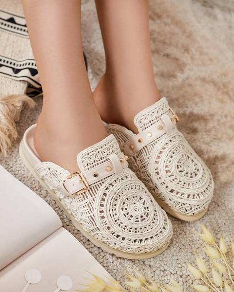 Royalfashion Sieviešu čības ar izšuvumu Leronip