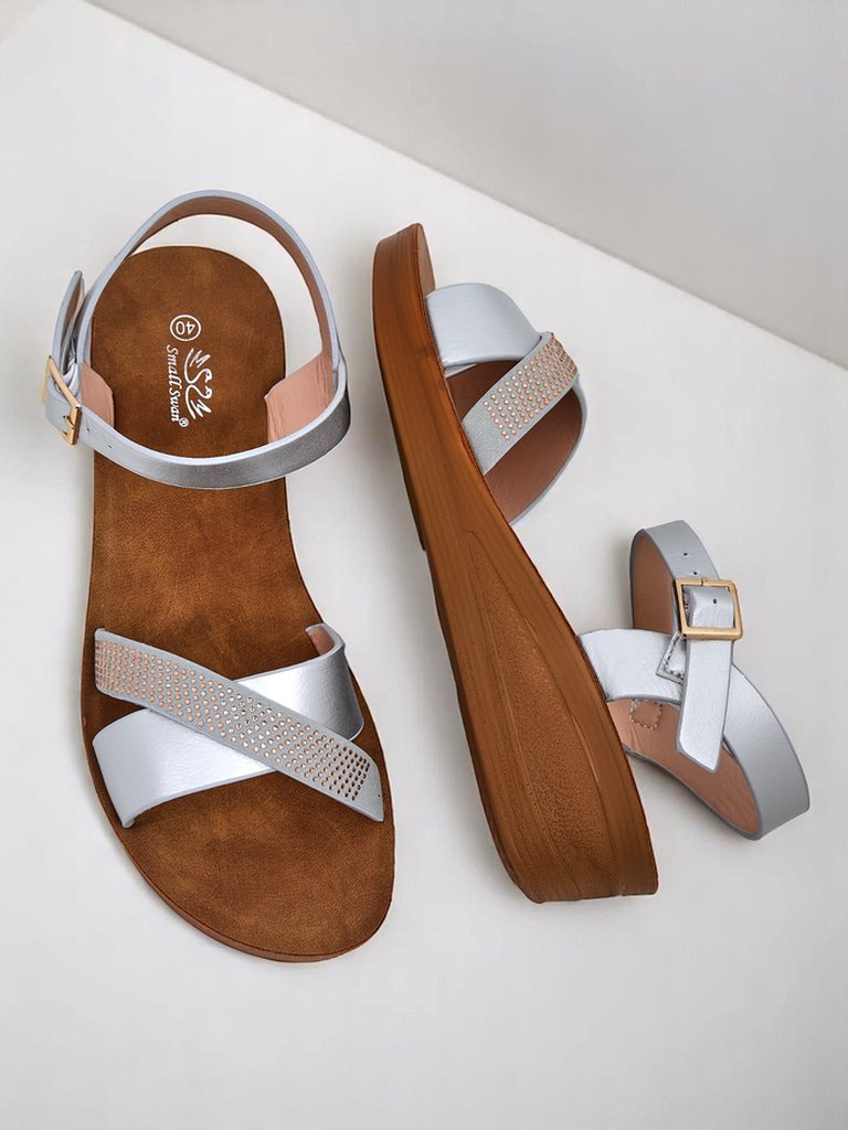 Royalfashion Женские босоножки на танкетке со стразами Allona