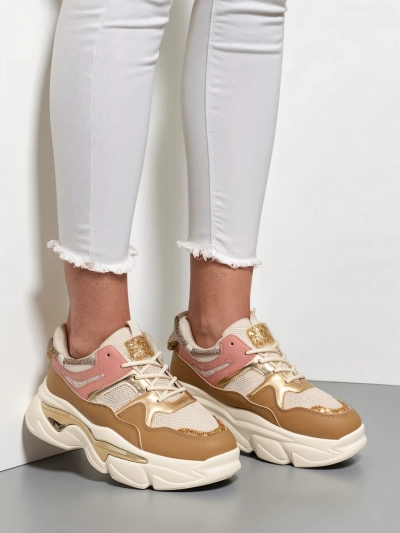 Royalfashion Women's sneakers on a thicker sole Lesalli