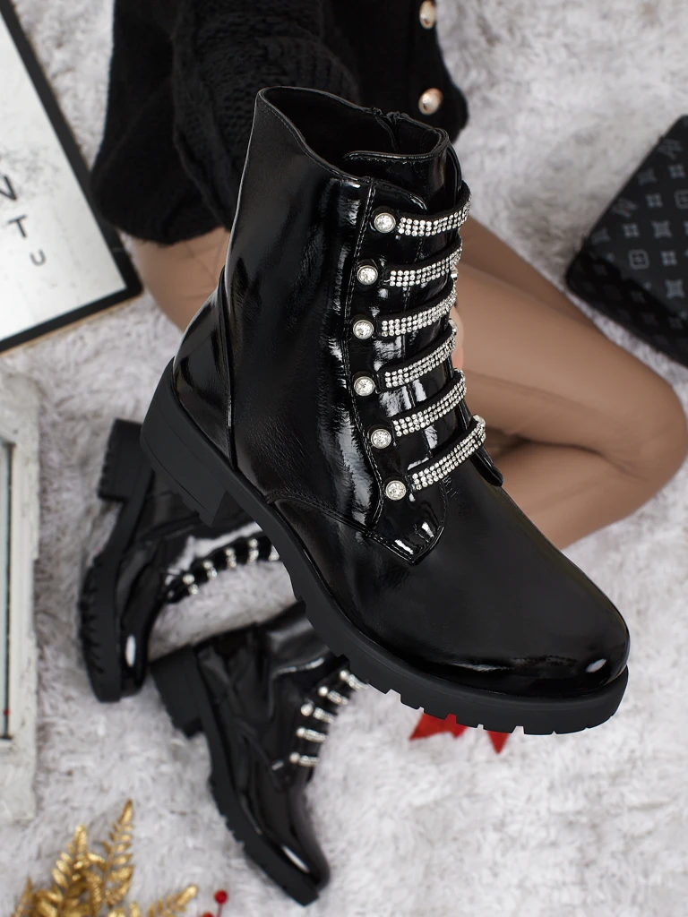 Gelakte Fjorra veterlaarsjes voor dames