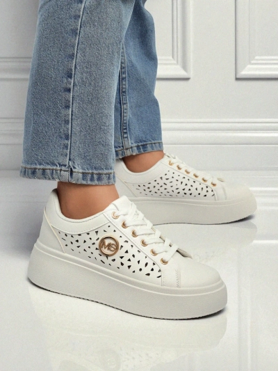 Aurelia Bianca – White Platform Sneakers Royalfashion Ecru