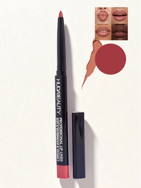 Lip pencil in the color Soft Raspberry