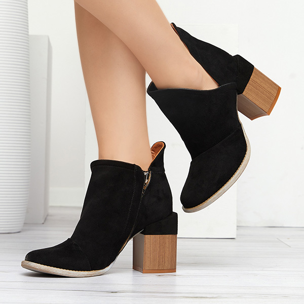 Women's boots with cut-outs in black Plinara - Footwear