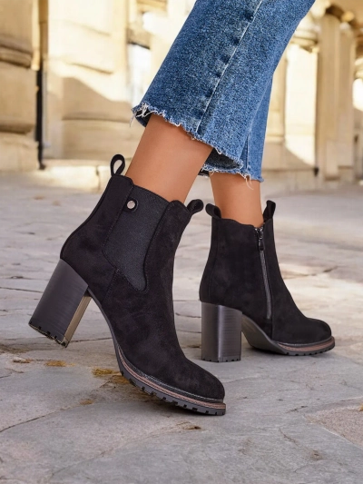 Royalfashion Women's eco-suede ankle boots on a pillar Idilla