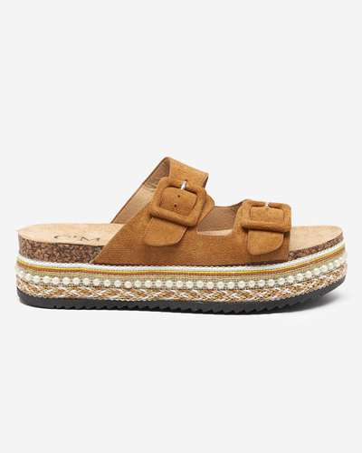 Women's camel slippers on a thick Carisno sole - Footwear