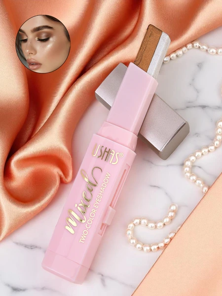 Shiny eyeshadow stick Power of Imagination