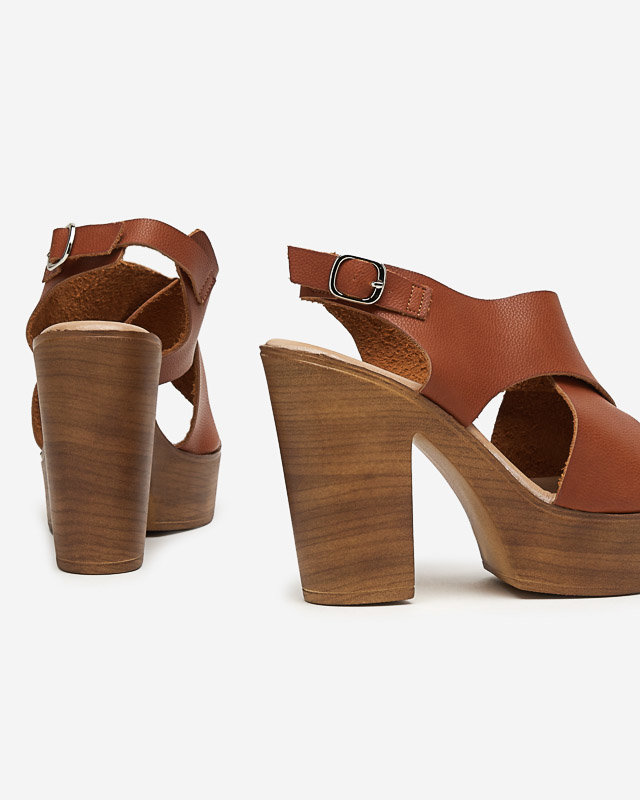 Camel women's sandals on a high post Feridi - Footwear