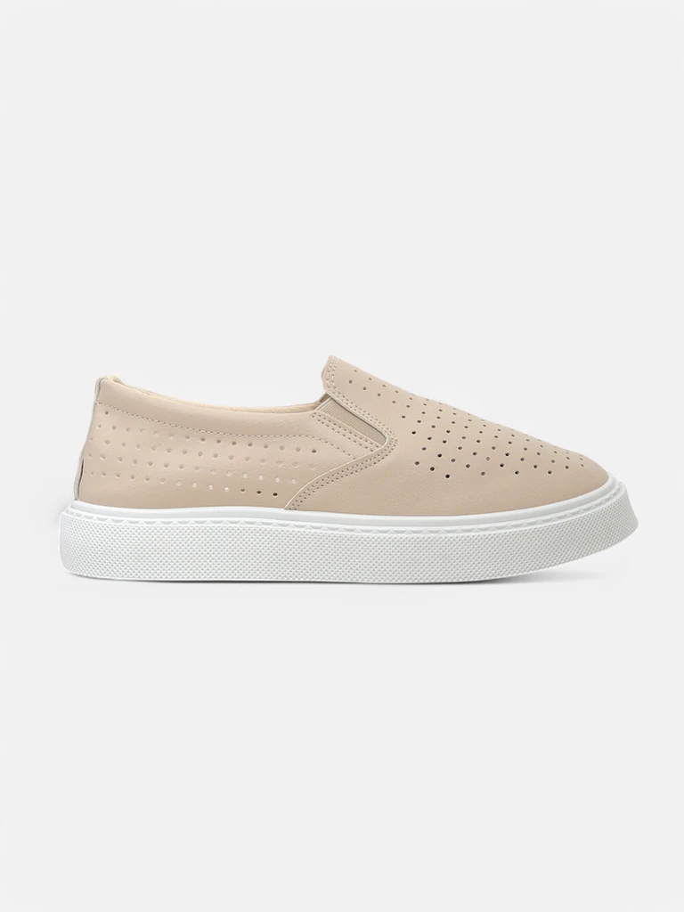 Royalfashion Women's perforated slip-on shoes Emillia