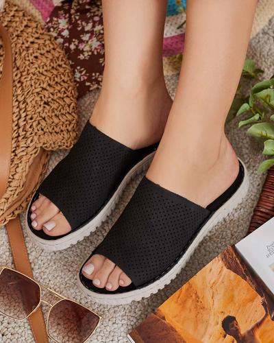 Royalfashion Женские ажурные шлепанцы Ererra