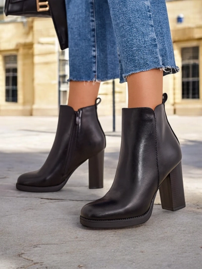 Royalfashion Women's ankle boots on a post Erozi