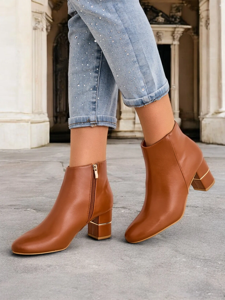 Royalfashion Sieviešu mazās zābaki uz iegausta Afennor