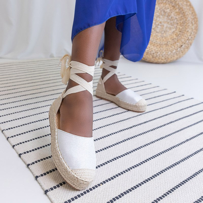 Бело-бежевые женские эспадрильи на завязках Pribella